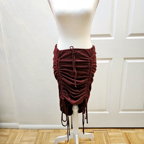 NEW Convertible MISS BE by Emmanuelle Blanc Festival Ruched Dark Red Skirt Dress - Picture 10 of 16